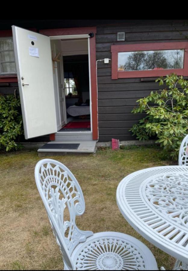 Cosy Non Smoking Cabin Close To Beach,Alnoe Sundsvall Extérieur photo